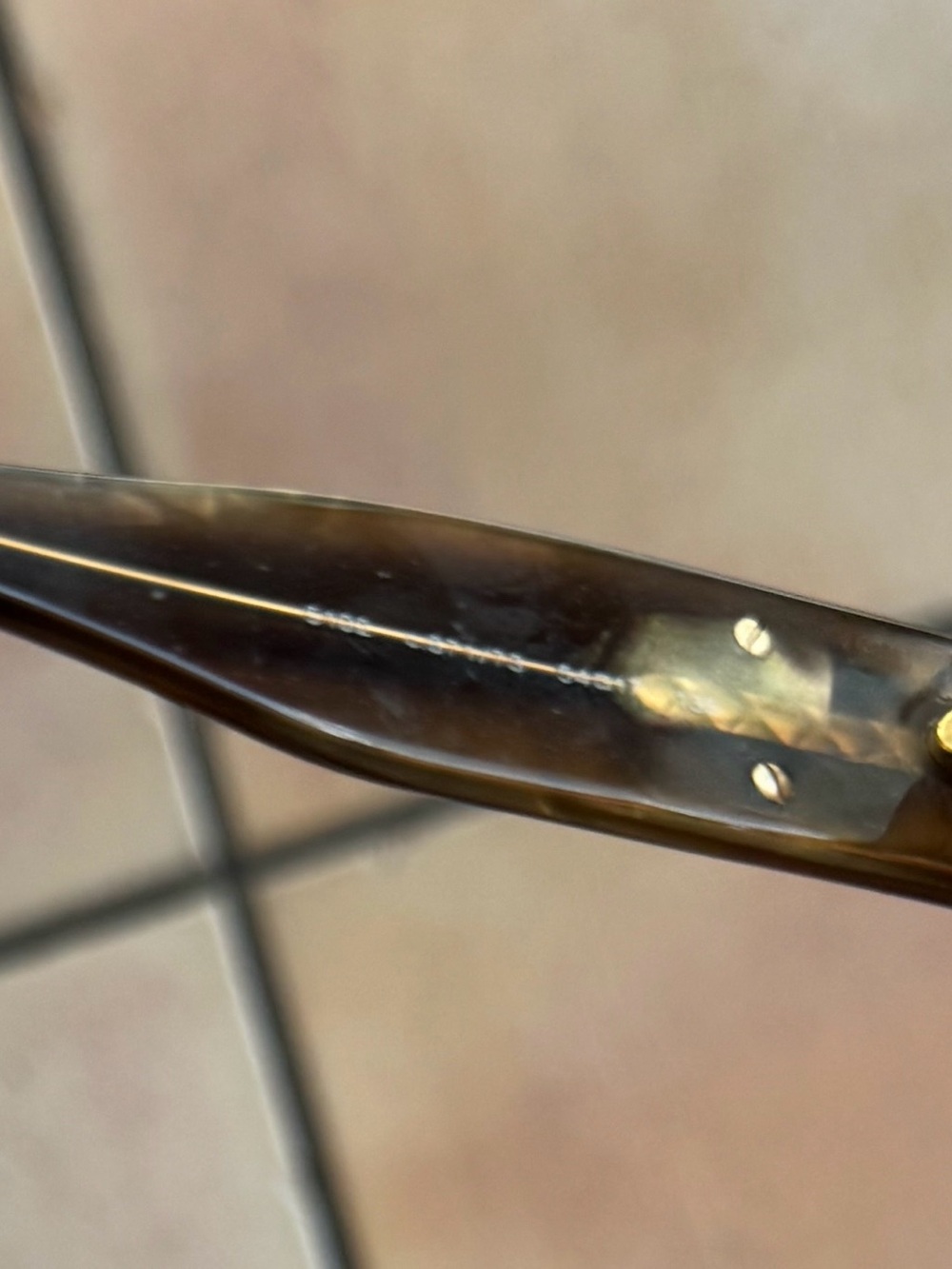CHANEL Brown Sunglasses with silver logos - Picture 5 of 11